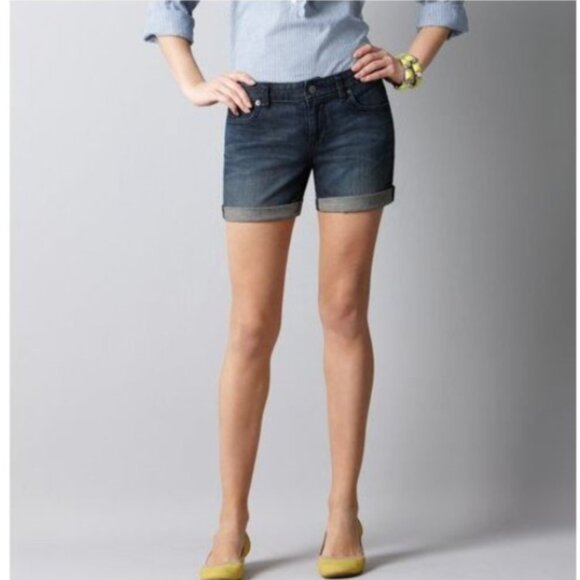 LOFT Shorts Women's Size 27/4 Denim Linen‎ Blend Chambray Cuffed Mid Rise - Picture 1 of 12
